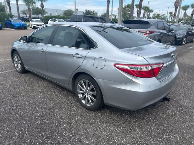 Used 2015 Toyota Camry XLE w/ Moonroof Package FWD image 14
