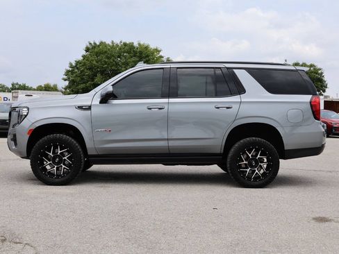 Used 2023 GMC Yukon AT4 AWD/4WD image 8