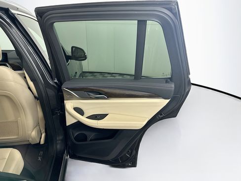 Used 2019 BMW X3 xDrive30i w/ Executive Package AWD/4WD image 31