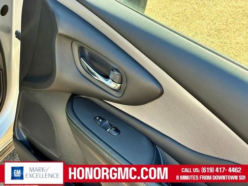 Used 2023 Nissan Murano SL AWD/4WD image 21