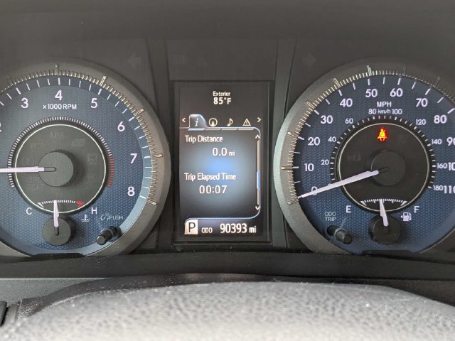 Used 2017 Toyota Sienna XLE Premium FWD image 30