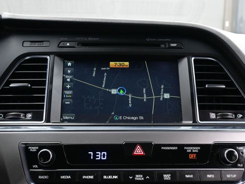 Used 2016 Hyundai Sonata Limited w/ Option Group 02 image 20