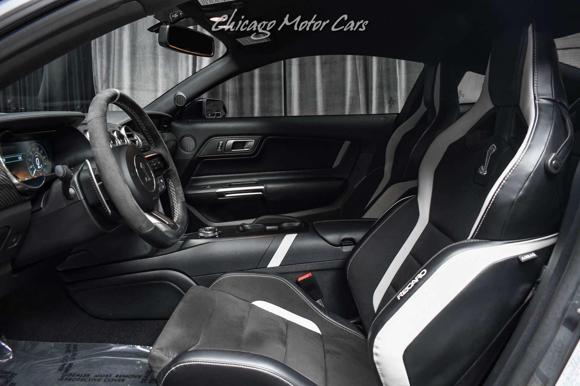Used 2021 Ford Mustang Shelby GT500 w/ Technology Package RWD image 18