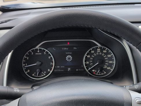 Used 2016 Nissan Murano Platinum w/ Platinum Technology Package FWD image 30