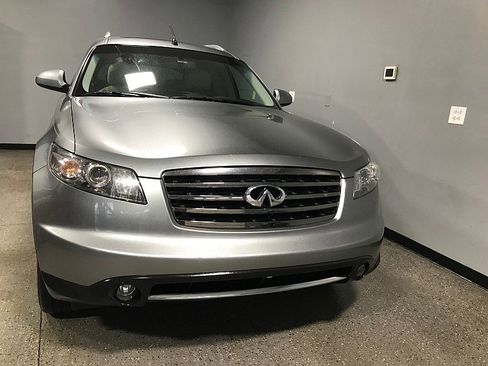 Used 2008 INFINITI FX35 2WD w/ Sport Pkg image 8
