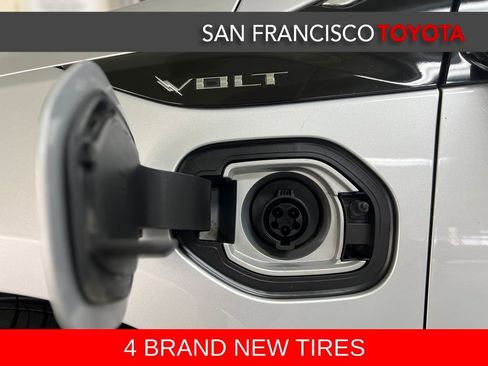 Used 2019 Chevrolet Volt LT w/ Power Convenience Package image 9