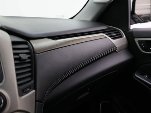 Used 2019 GMC Yukon Denali w/ Denali Ultimate Package RWD image 24