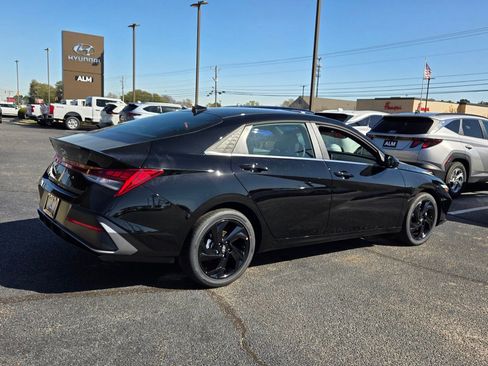New 2026 Hyundai Elantra SEL Sport Premium FWD image 12