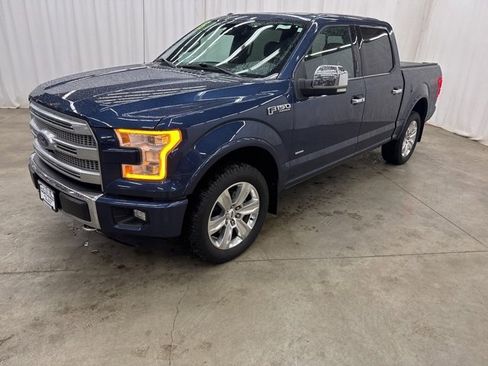 Used 2015 Ford F150 Platinum w/ Equipment Group 701A Luxury image 4