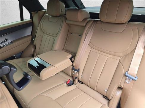 New 2026 Land Rover Range Rover Sport SE AWD/4WD image 14