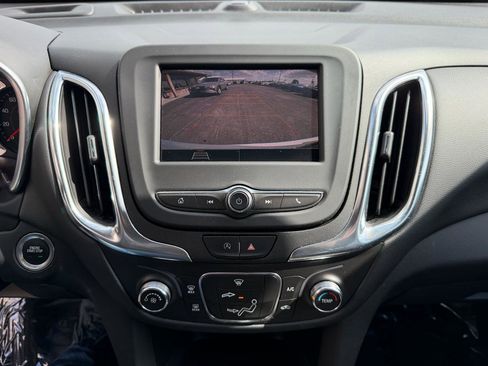 Used 2022 Chevrolet Equinox LT image 28