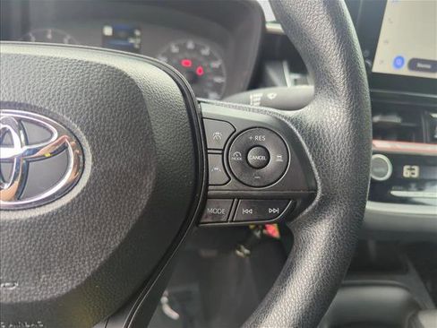 Certified 2025 Toyota Corolla LE image 13