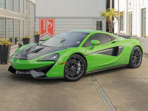 Used 2018 McLaren 570S Spider RWD image 9