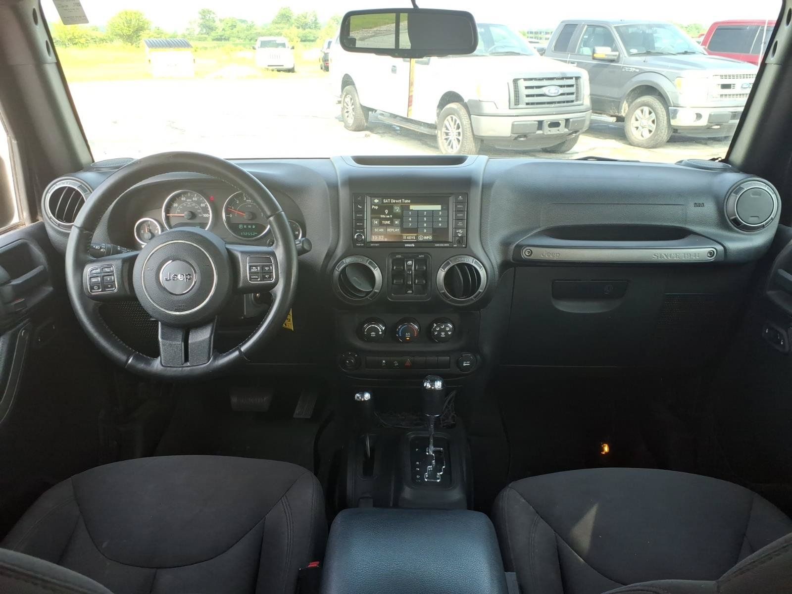 Used 2017 Jeep Wrangler Unlimited Sport w/ Quick Order Package 24S AWD/4WD image 13