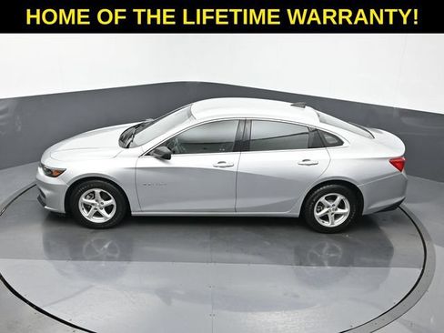 Used 2018 Chevrolet Malibu LS FWD image 47