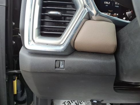 Used 2023 GMC Canyon Denali AWD/4WD image 15