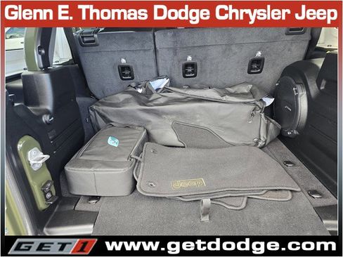 Used 2023 Jeep Wrangler Sahara image 29