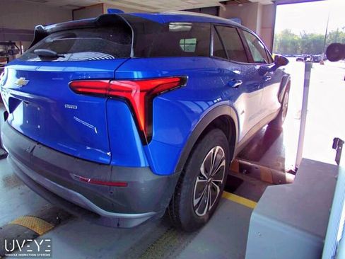 Used 2024 Chevrolet Blazer EV LT AWD/4WD image 11
