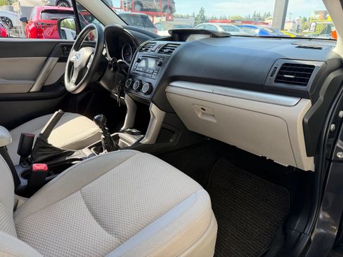 Used 2014 Subaru Forester 2.5i Premium w/ Popular Package #2 AWD/4WD image 20