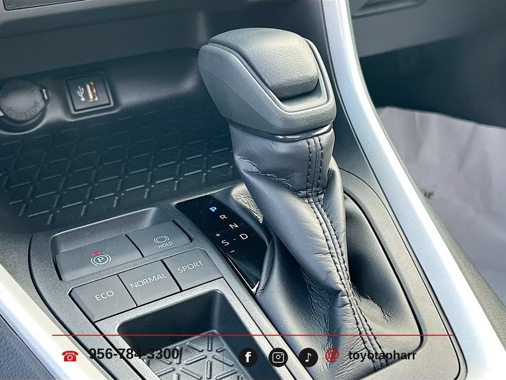 New 2025 Toyota RAV4 XLE w/ Convenience Package FWD image 17