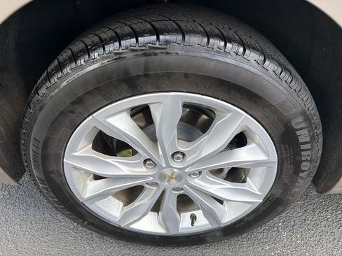 Used 2024 Chevrolet Malibu LT FWD image 17