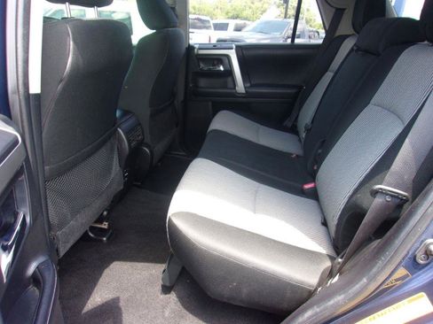 Used 2022 Chevrolet Silverado 2500 LT w/ Convenience Package AWD/4WD image 88