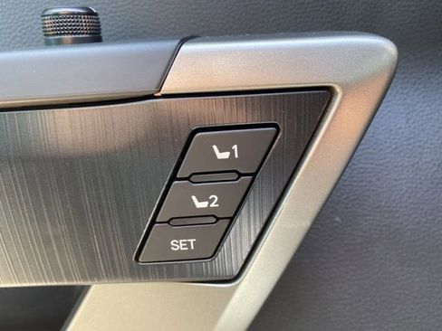 New 2026 Toyota Tundra Platinum AWD/4WD image 20