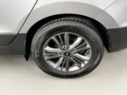 Used 2015 Hyundai Tucson SE FWD image 11