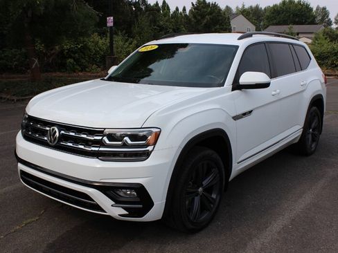 Used 2020 Volkswagen Atlas SE w/ Towing Package AWD/4WD image 2