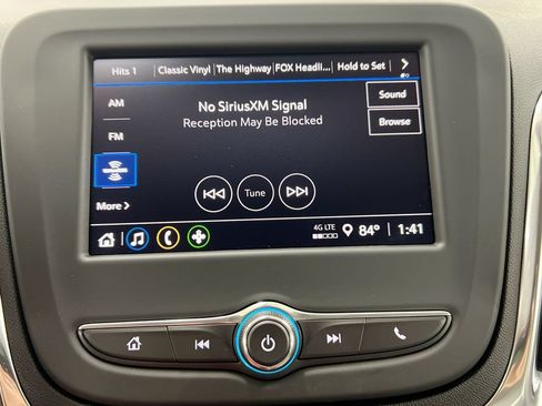 Used 2024 Chevrolet Equinox LS FWD image 13