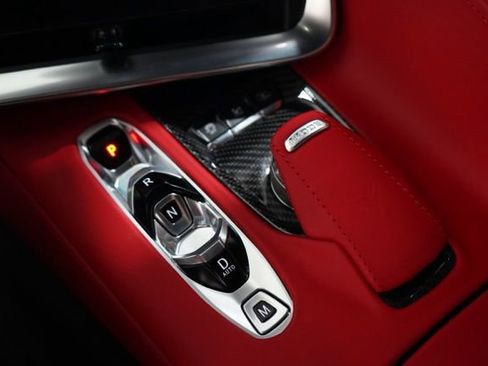 Used 2024 Chevrolet Corvette Stingray Premium Cpe w/ Z51 Performance Package RWD image 25