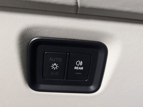 New 2026 Porsche Cayenne Coupe image 37