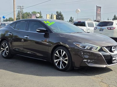 Used 2016 Nissan Maxima Platinum FWD image 9