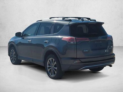 Used 2018 Toyota RAV4 Limited image 7