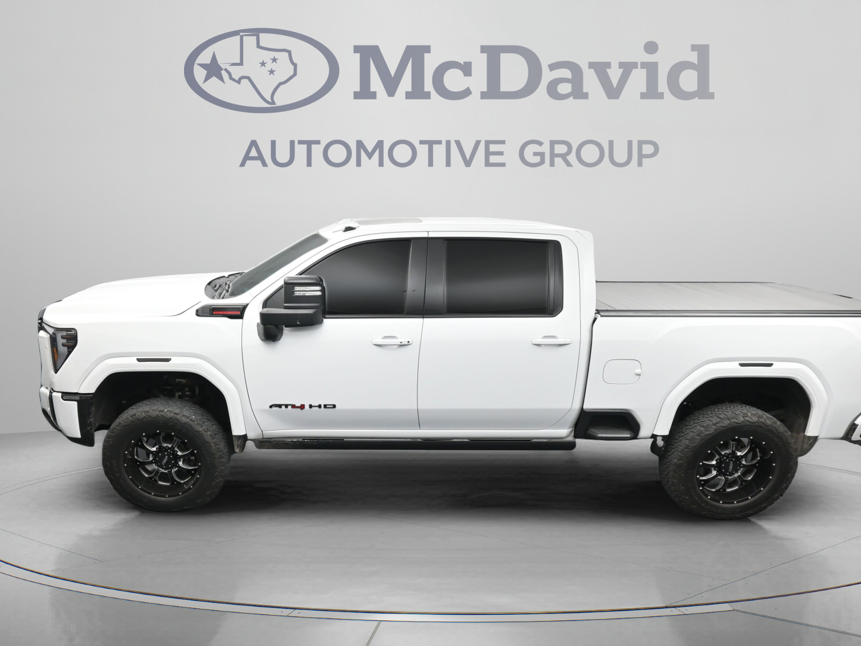 Used 2024 GMC Sierra 2500 AT4 w/ AT4 Premium Plus Package AWD/4WD image 36