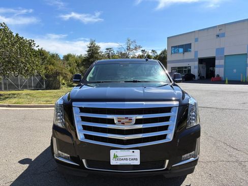Used 2015 Cadillac Escalade Premium AWD/4WD image 10