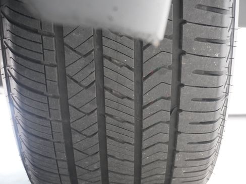 Used 2023 RAM 1500 Laramie AWD/4WD image 27