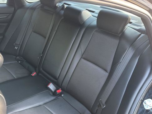 Used 2022 Honda Accord Sport image 29