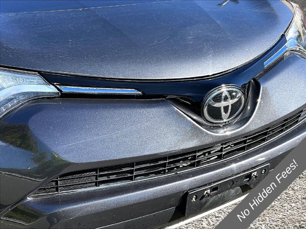 Used 2017 Toyota RAV4 XLE w/ Premium Special Value Package AWD/4WD image 25