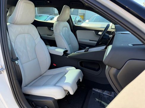Used 2024 Polestar Polestar 2 AWD/4WD image 31