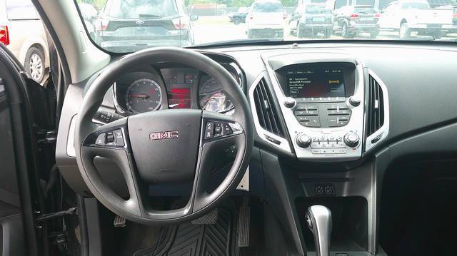 Used 2015 GMC Terrain SLE AWD/4WD image 10