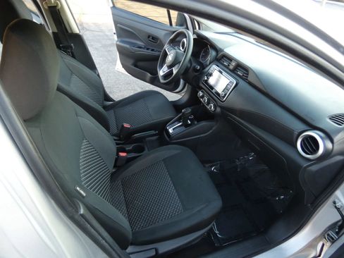 Used 2020 Nissan Versa S image 27