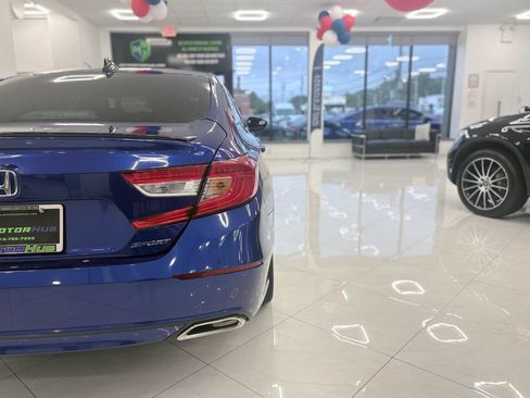 Used 2021 Honda Accord Sport image 14
