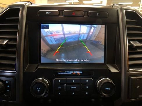 Used 2020 Ford F250 XLT image 16