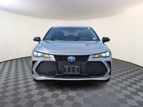 Used 2020 Toyota Avalon XSE w/ All Weather Liner Package image 3