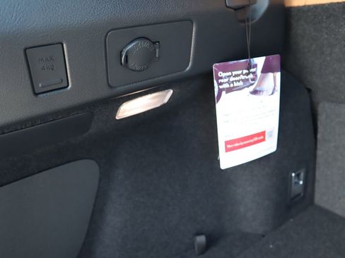 New 2026 Lexus UX 300h FWD image 14