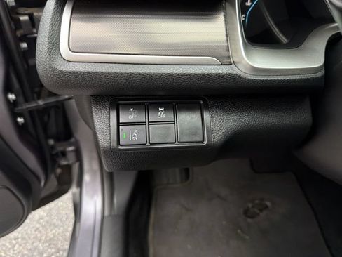 Used 2019 Honda Civic EX image 17