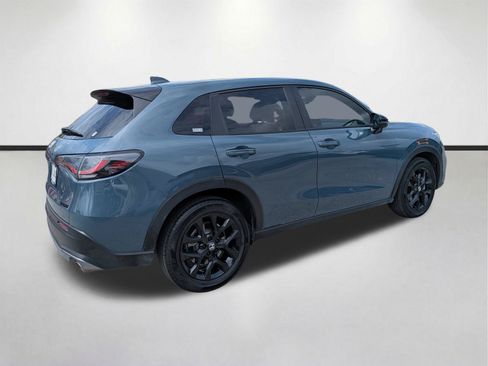Used 2025 Honda HR-V Sport image 4