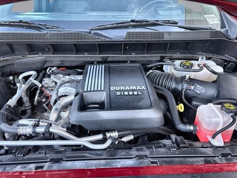 Used 2023 Chevrolet Silverado 1500 LTZ w/ Technology Package AWD/4WD image 36