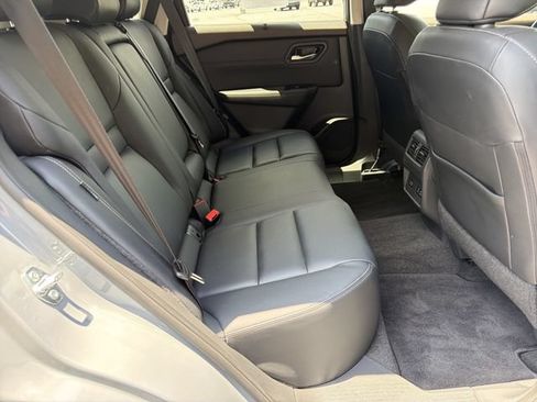 Certified 2023 Nissan Rogue SL w/ SL Premium Package FWD image 17